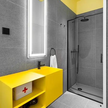 Apartment Altido Modern In