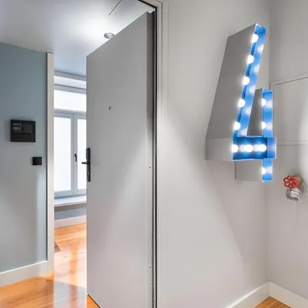 Altido Modern In Apartment