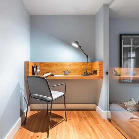 Apartment Altido Modern In