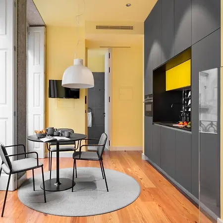 Apartament Altido Modern In *